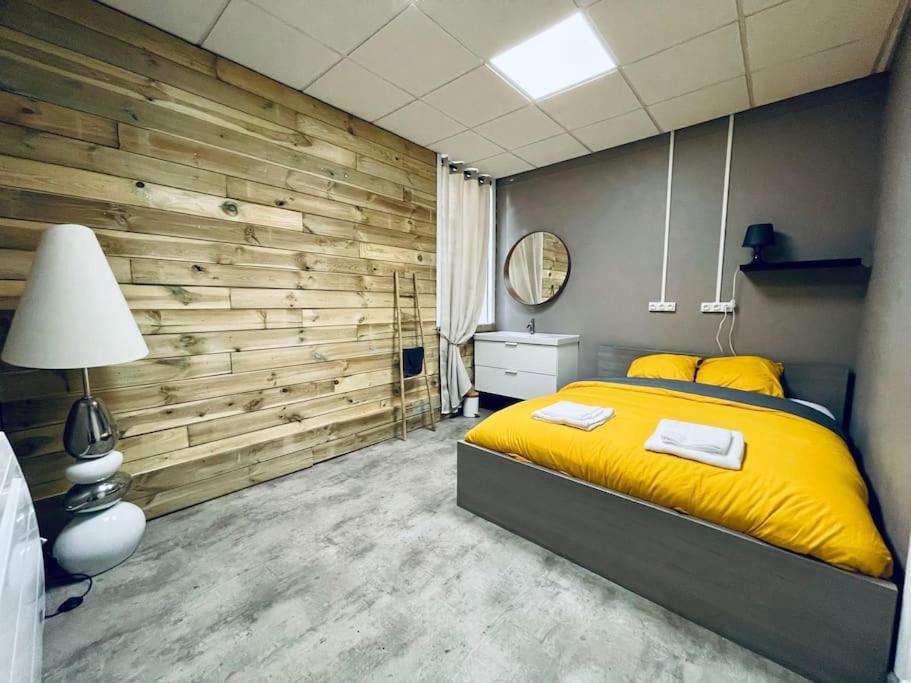 Le Cocon De Sasha - Hyper Centre - Full Climatisation - Proche Gare - 1 Chambre - Canape Convertible - Gere Par Presta-Zen'Services 베르됭쉬르뫼즈 외부 사진